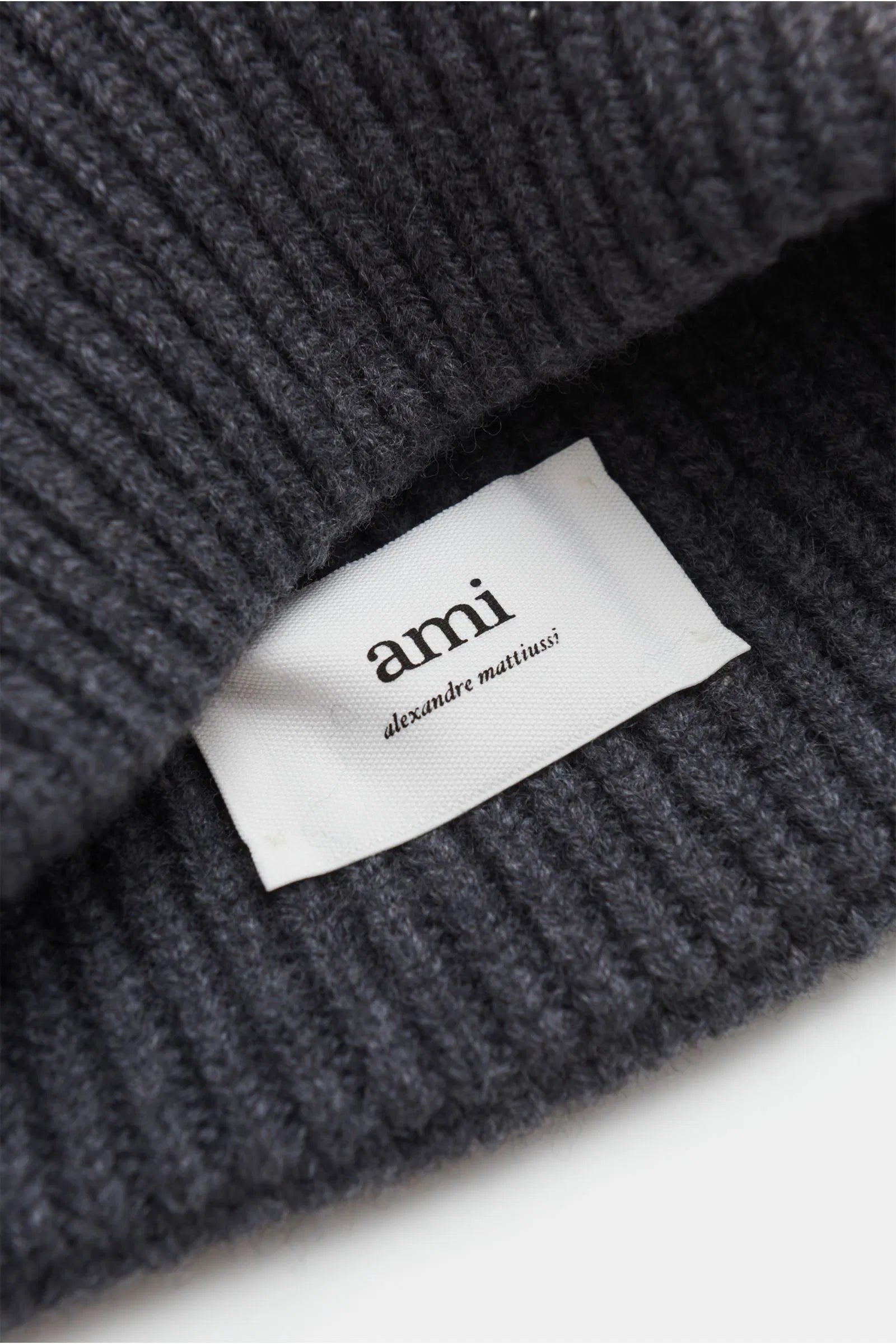 AMI HEART BEANIE